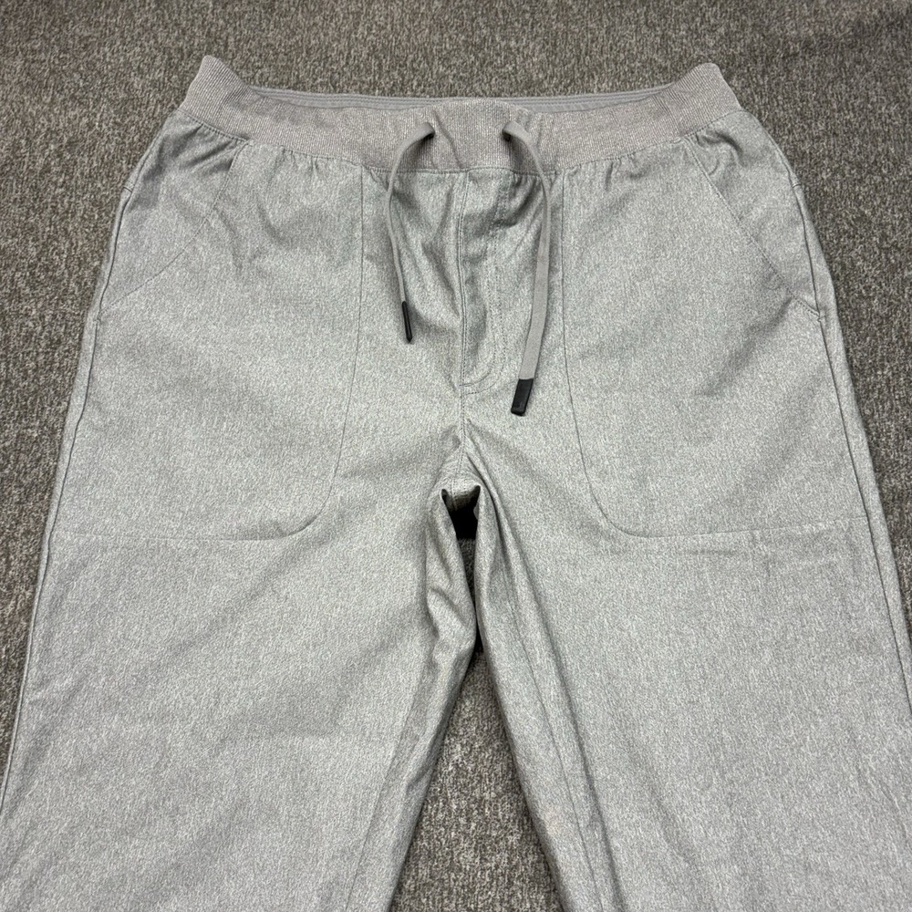 VRST Limitless Joggers Mens M Gray Athletic Stretch Performance Tapered Leg